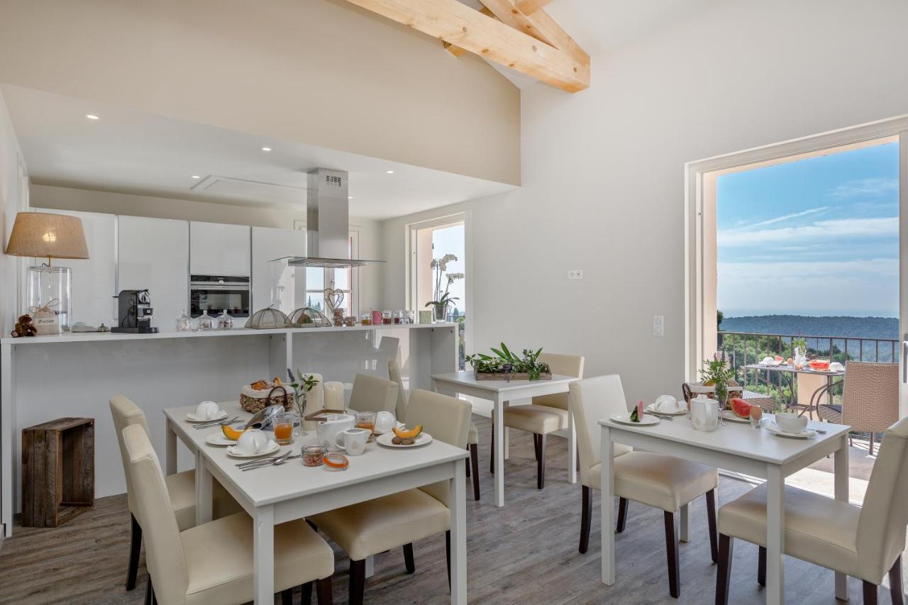 Histoires De Bastide Bed and Breakfast Tourrettes-sur-Loup Buitenkant foto